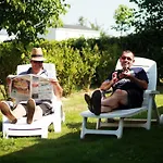 Κάμπινγκ Au Pre De L'etang