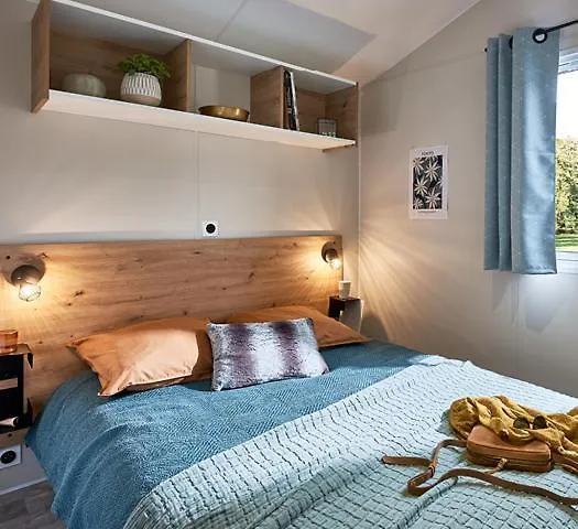 Κάμπινγκ Au Pre De L'etang