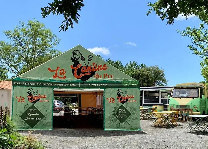 Κάμπινγκ Au Pre De L'etang Sainte-Foy (Vendee)