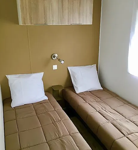 Au Pre De L'etang 2* Sainte-Foy (Vendee)