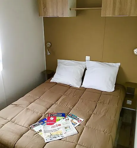 Au Pre De L'etang Camping