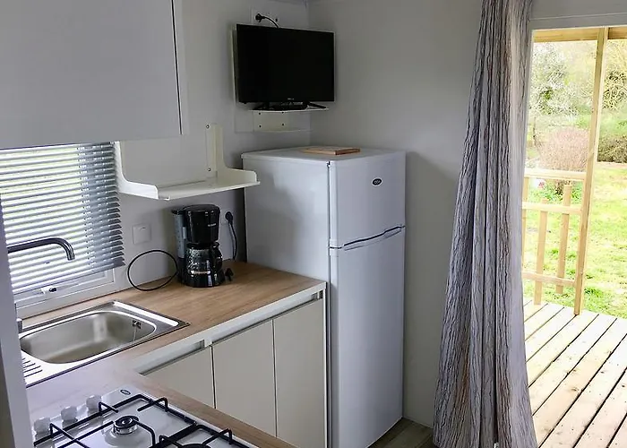 Camping Au Pre De L'etang 2*