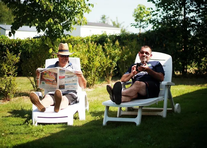 Κάμπινγκ Au Pre De L'etang