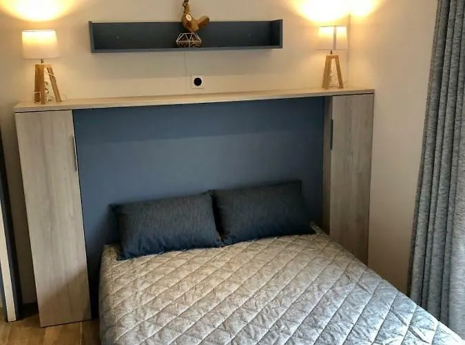 Κάμπινγκ Au Pre De L'etang Sainte-Foy (Vendee)